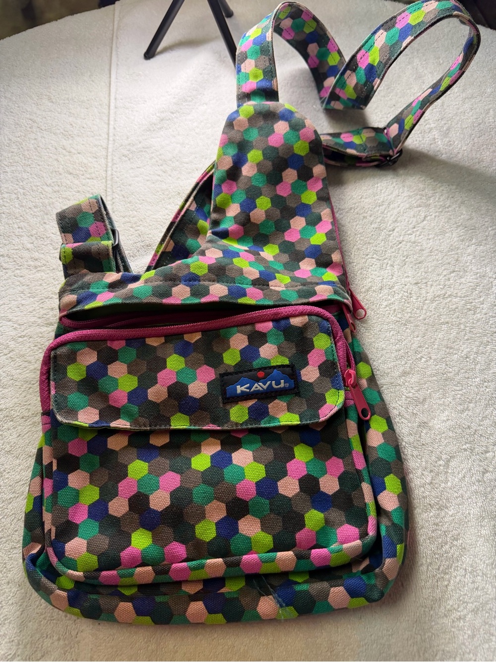 KAVU Multicolor Hexagon Sling Bag - Pink, Green & Blue